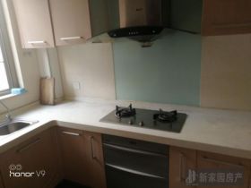 优山美地花园 3室2厅2卫 141m&sup2;