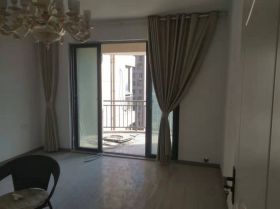 意邦绿墅湾 4室2厅2卫 180m&sup2;