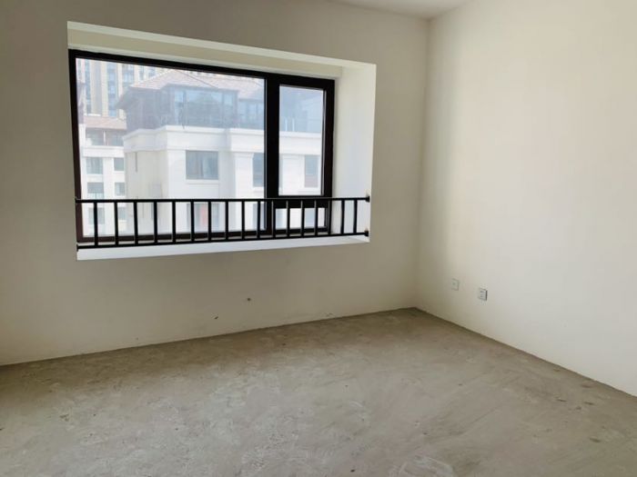城山隐花苑 4室3厅3卫 223.49m&sup2;