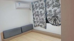 华都商业广场 3室2厅1卫 70m&sup2;