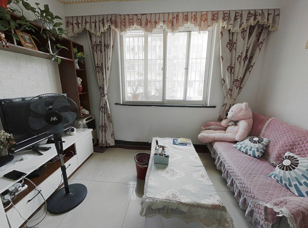 教育新村 2室2厅1卫 90m&sup2;