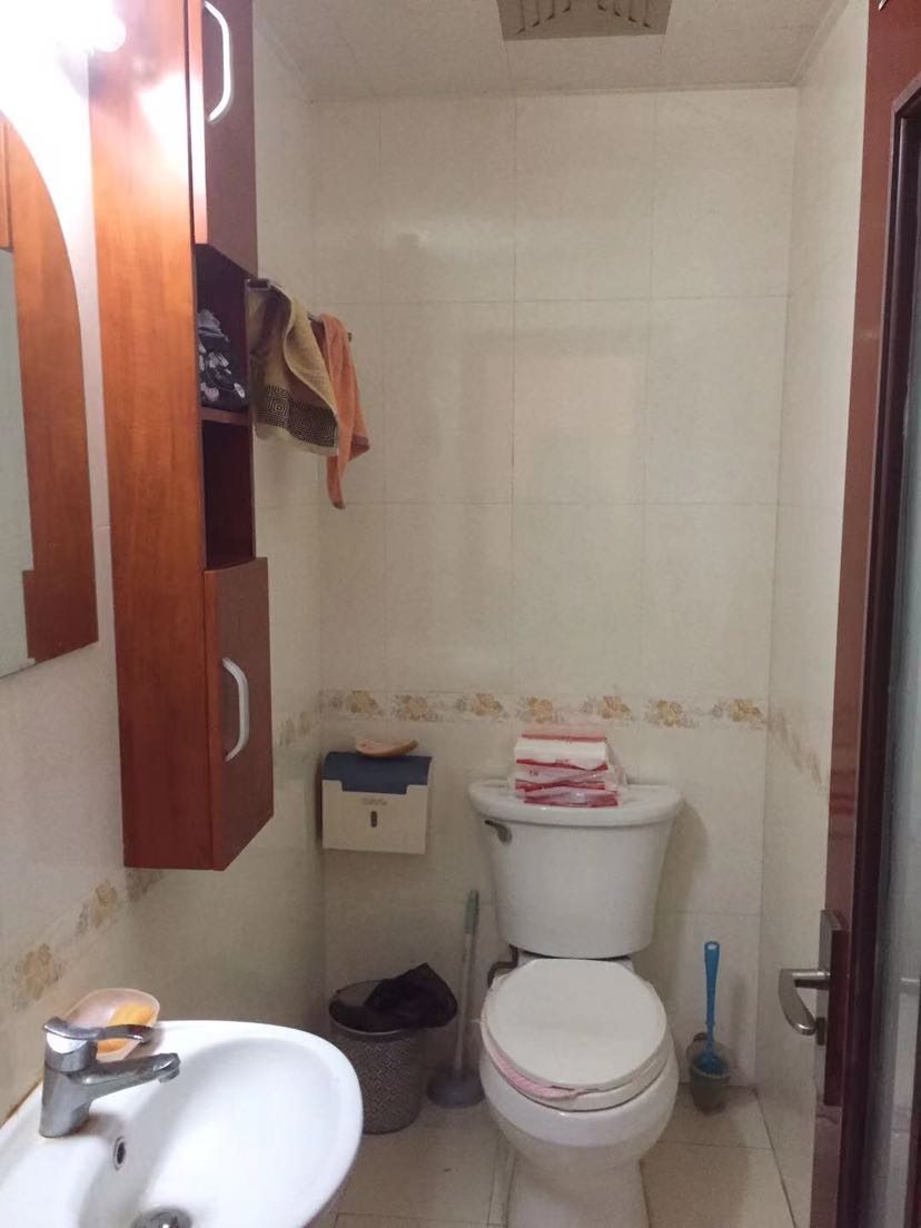 城港花苑 3室2厅2卫 86m&sup2;