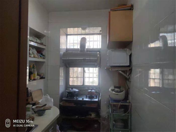 易家桥新村 3室2厅1卫 88m&sup2;