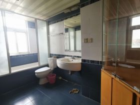德民花苑 5室2厅2卫 220m&sup2;