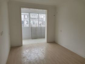 文峰花苑 3室1厅1卫 88.1m&sup2;