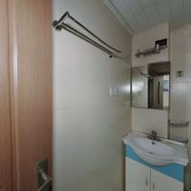 凤凰莱茵苑 1室1厅1卫 48m&sup2;