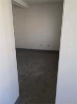 星湖花园 3室2厅2卫 205.3m&sup2;