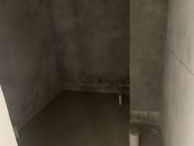 山水壹号 5室3厅4卫 359.00m&sup2;