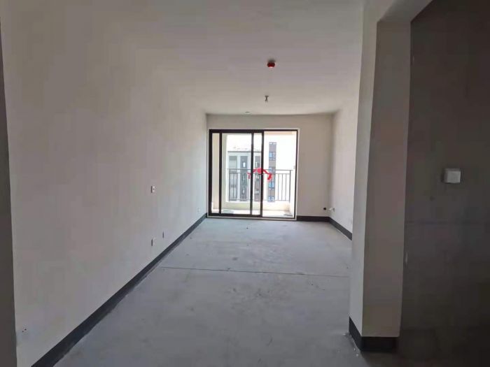 绿地新里城 3室1厅1卫 91m&sup2;