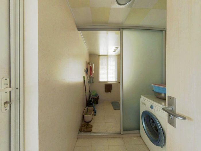 城港花苑 3室2厅1卫 156m&sup2;