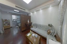 山景水岸 3室2厅2卫 144m&sup2;