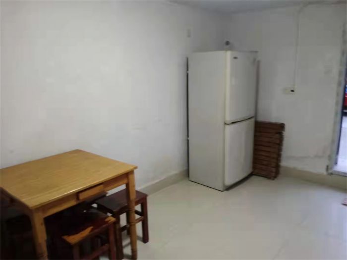 亚太苑 1室1厅1卫 52m&sup2;
