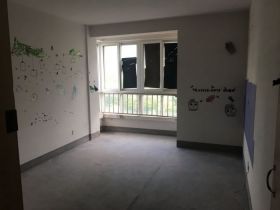 春晖花园 3室2厅2卫 134m&sup2;