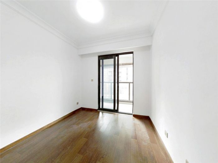 雍华府 3室1厅1卫 99m&sup2;
