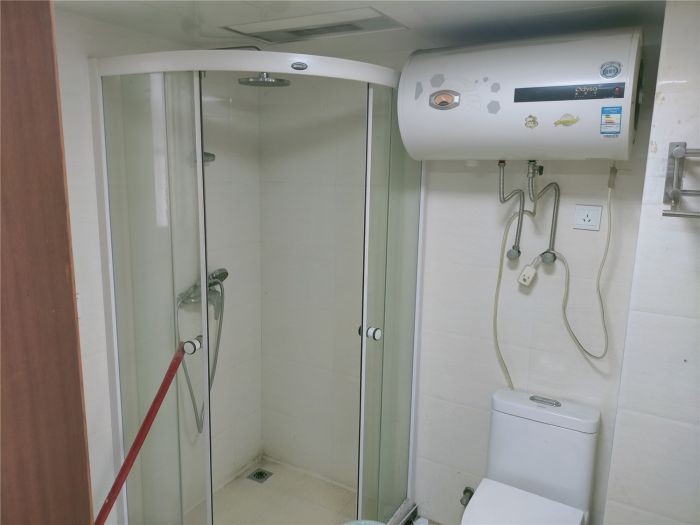 鸿运大厦 2室1厅1卫 51.15m&sup2;