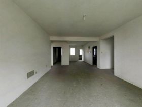 江景花园 3室2厅2卫 125m&sup2;
