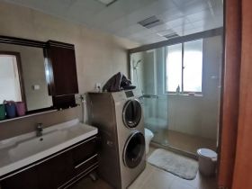 天都花苑 4室2厅2卫 129m&sup2;