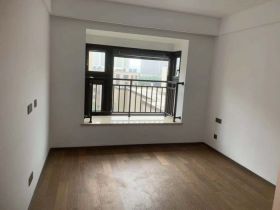 春风南岸东园 4室2厅2卫 136m&sup2;