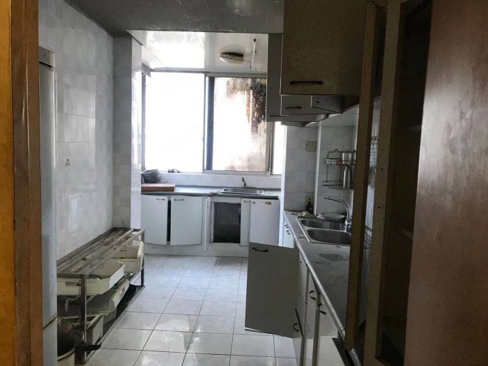 华侨花苑 3室2厅2卫 132m&sup2;