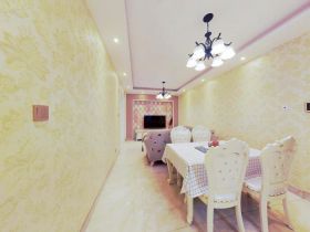 华强城 2室2厅1卫 74m&sup2;