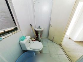 第九园 3室2厅2卫 156m&sup2;