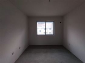世家花园 3室2厅1卫 120m&sup2;