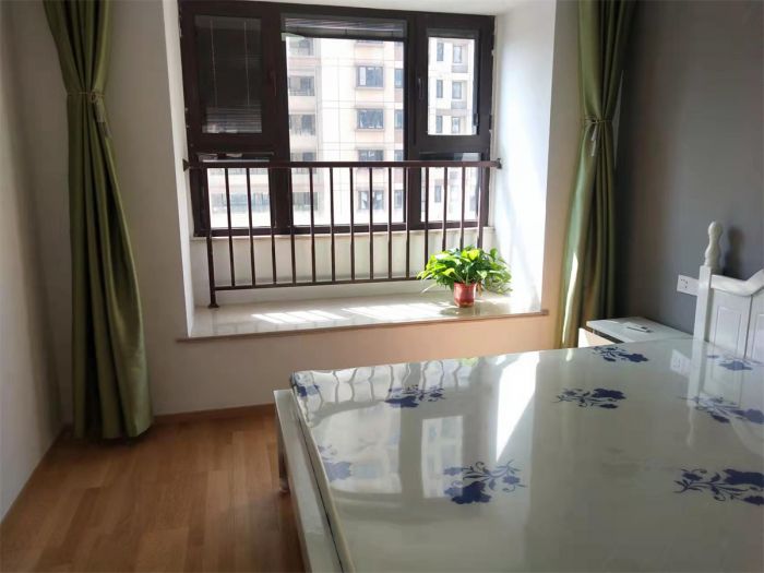 云樾东方 3室2厅1卫 95m&sup2;