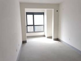 翠园 3室2厅2卫 135.21m&sup2;