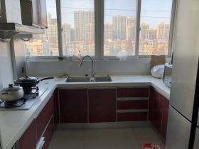 春晖花园 3室2厅2卫 138m&sup2;