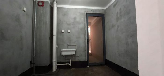 江景国际家园 3室2厅2卫 146m&sup2;