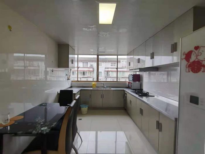 天都花苑 6室2厅2卫 225m&sup2;