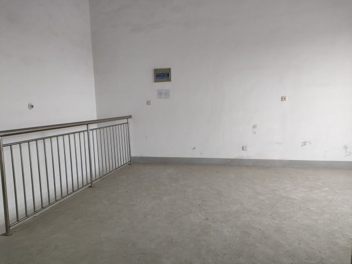 山景水岸 5室2厅2卫 177m&sup2;