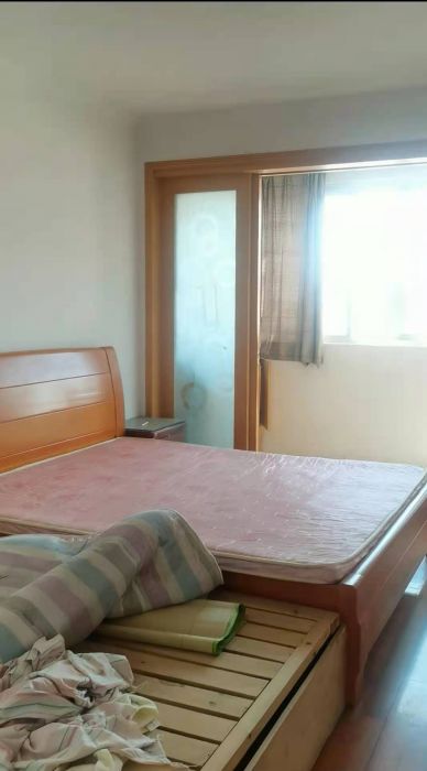 桃坞路服饰城 3室2厅1卫 118m&sup2;