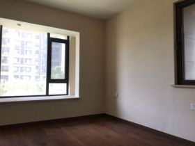 万科濠河传奇 4室2厅2卫 147m&sup2;