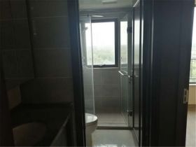 远创樾府 4室2厅2卫 130m&sup2;