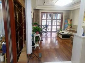 尚海城 3室2厅1卫 134m&sup2;