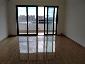 碧桂园时代悦城 5室2厅2卫 270m&sup2;