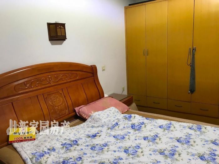 德民花苑东区 3室2厅2卫 131m&sup2;