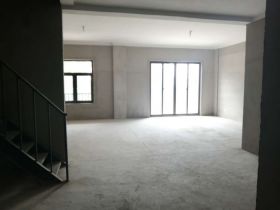 雨润星雨华府南区 4室2厅3卫 205.00m&sup2;