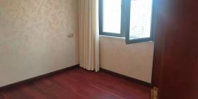 中港翡翠城 4室2厅2卫 142.00m&sup2;