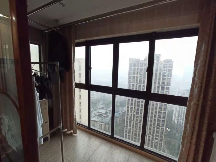景瑞望府 4室2厅2卫 142m&sup2;