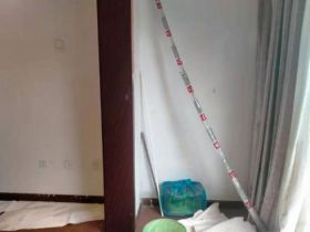 瑞景广场 2室2厅1卫 110m&sup2;