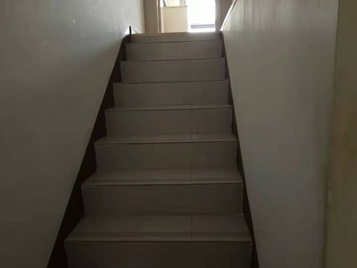 景华城 3室2厅1卫 63.5m&sup2;