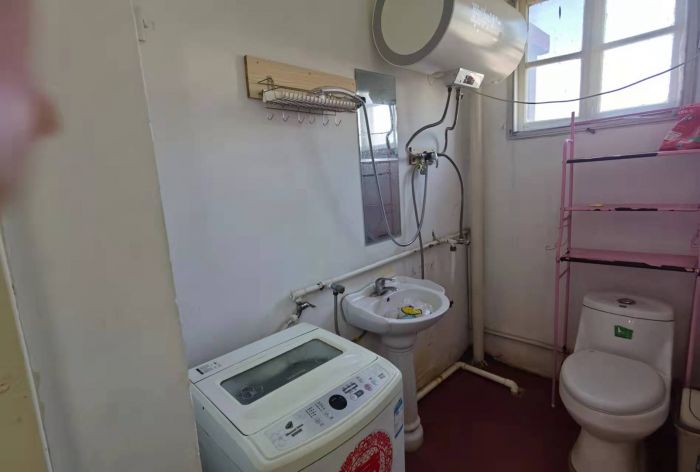 易家桥新村 2室1厅0卫 59.00m&sup2;