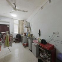 新建路新村 1室1厅1卫 45m&sup2;