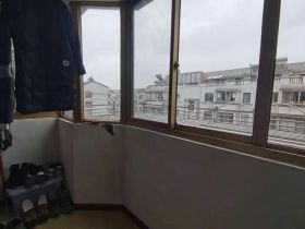 天都花苑 4室2厅2卫 141.3m&sup2;