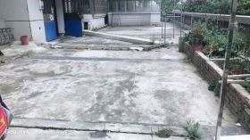华侨花苑 3室2厅2卫 150m&sup2;