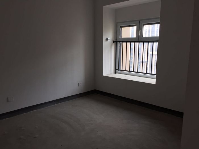 南山国际社区 3室2厅2卫 130.78m²