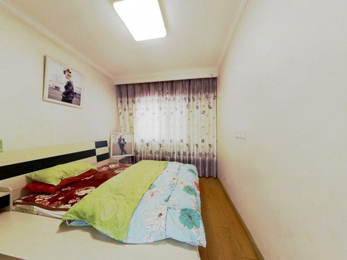 华强城 3室2厅1卫 125.58m&sup2;