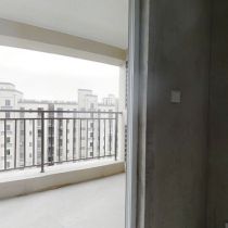 丽景湾 2室2厅1卫 75m&sup2;